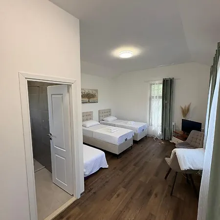 Kolo-m Apartman Blagaj