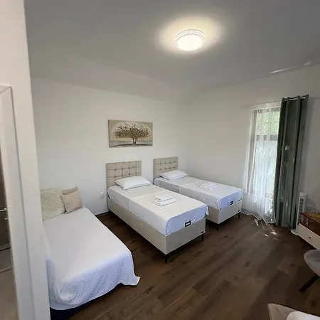 Apartman Kolo-m